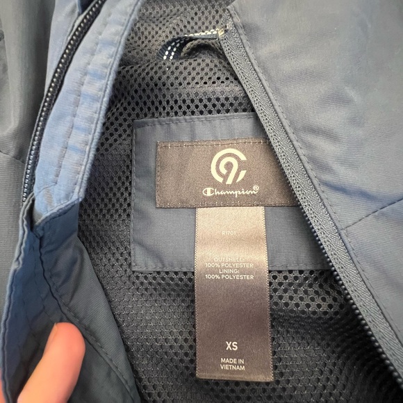 Champion Women’s Zip Up Lightweight Hooded Jacket with Zipper Pockets Size XS - Picture 5 of 6